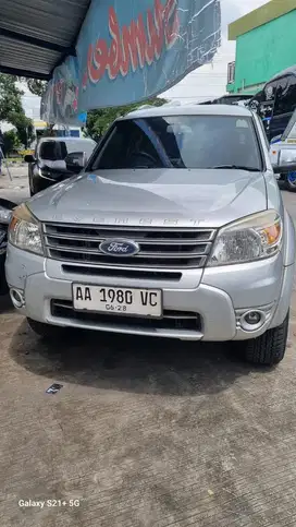 Ford Everest 2012
