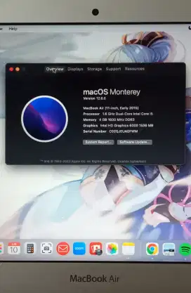MacBook Air 11,6 inch Early 2015. macOS Monterey iCore i5 Ram 4GB