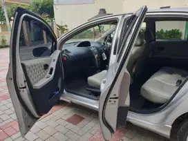 Toyota Yaris 2011 Bensin