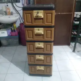 Lemari plastik 5 susun