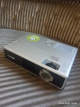 Lcd proyektor Toshiba segel