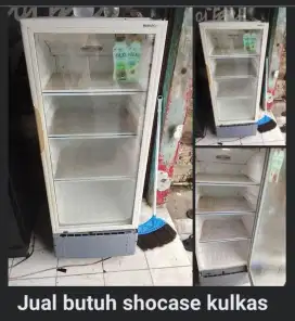 Jual bu shocase kulkas minuman dingin ukuran tanggung merk SHARP