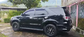 Toyota Fortuner 2011 Bensin