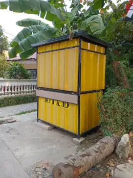 Dijual tempat usaha kontainer teh solo DLL.