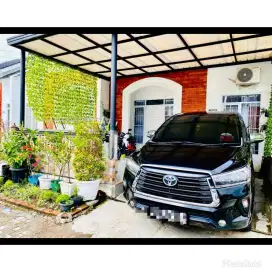 Dijual rumah strategis