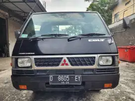 L300 km rendah kondisi bagus sesuai foto dan kilometer istimewa sekali