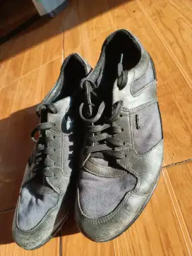 Sepatu Geox size 43