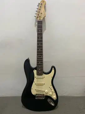 Gitar Caraya Stratocaster