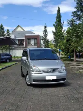 Dp 12 jt Nissan Serena C24 2012