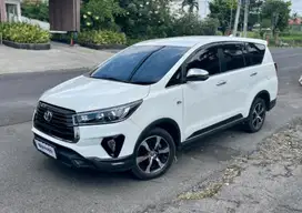 TOYOTA KIJANG INNOVA 2.0 VENTURER BENSIN MATIC 2021
