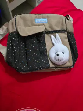 PRELOVED. TAS BAYI KECIL SELEMPANG