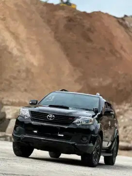 Fortuner VNT TRD AT diesel 2015 nik 2014