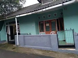 Rumah strategis dekat pusat kota