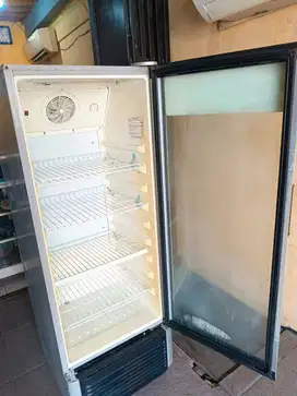 Showcase Polytron SCP-15 Series — Lemari Pendingin Minuman 1 Pintu