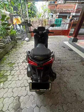JUAL XMAX 2023 MULUS RUTIN SERVICE DEALER