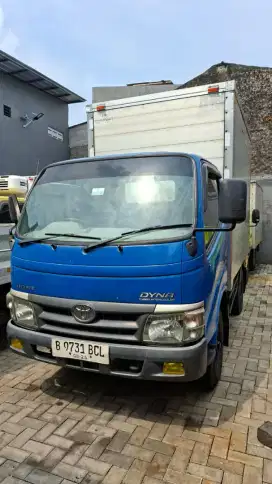 Toyota Dyna 110St  PS engkel 4roda box orsinil