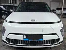 Cuma 11rban Gress Like New Hyundai Kona EV A/T ( Matic ) 2024 Putih