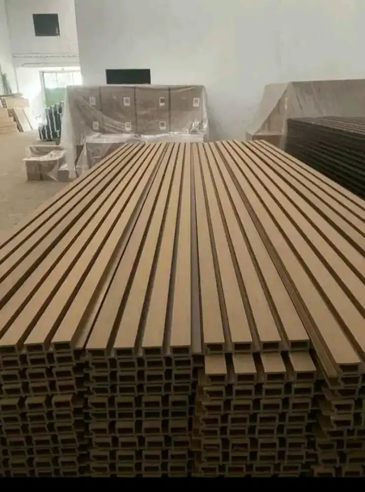 WPC Outdoor (luar ruangan)