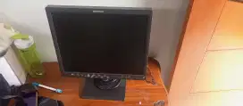 Monitor Lenovo 17 Inch Type L1711pc