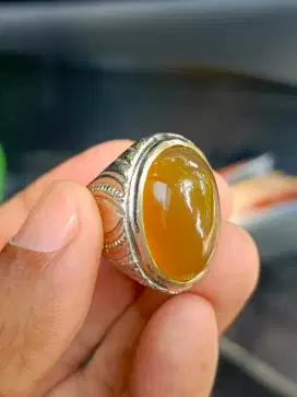 Cincin batu yellow sunkist