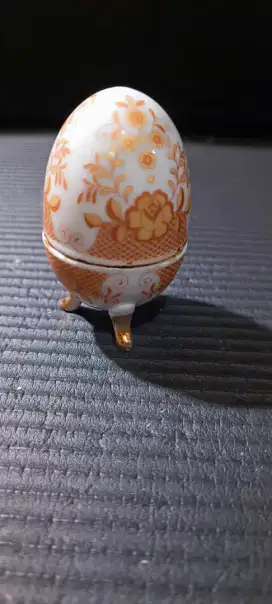 Tempat Telur Vintage - Egg Trinket