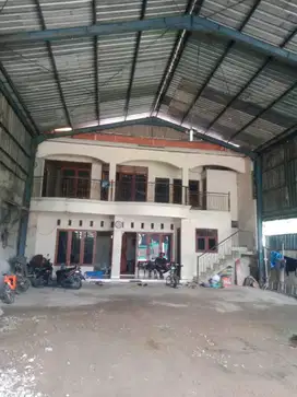Dijual Rumah 2 Lantai Cocok Untuk Usaha di Pulo Gebang, Jakarta Timur