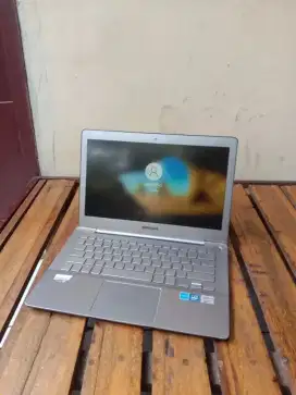 Laptop Samsung ultrabook i5 ssd 128gb