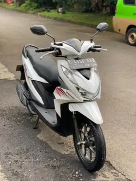 Honda Beat LED Thn 2021 Putih Mulus