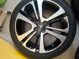Velg OEM daihatsu rocky R17