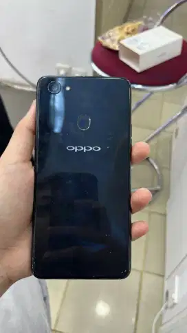 Oppo F7 ram 6/128 + dus