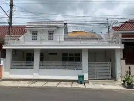 RUMAH 2 LANTAI DI JALAN BISMA DEKAT STADION DAN RSPC DIJUAL