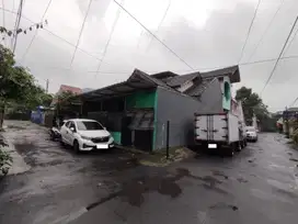 Rumah Hook Harga Menarik di Taman Cibaduyut Indah