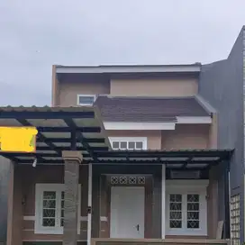 dijual rumah di kotawisata siap huni 2 lantai cluster depan