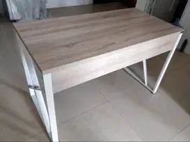 Informa Lexee Meja Kantor - Cokelat Oak/putih (Second)