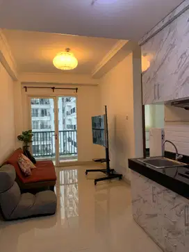 Sewa Apartemen 2BR Full Furnish Signature Park  – View Kolam Renang