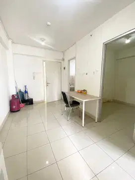 Apartemen Greenbay Pluit Tipe 2 BR kondisi Unfurnished View Kolam