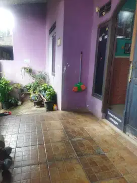 rumah di jl bungur kp rambutan,dekat askes terminal kp rambutan