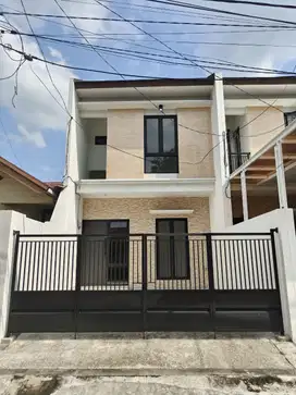 BARU GRESS Rumah Nirwana  eksekutif dekat MERR
