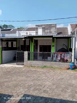 Rumah Perum Langensari Ungaran Timur