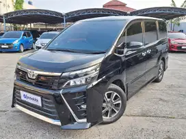 Pajak Panjang - Toyota Voxy 2.0 Bensin-AT 2019