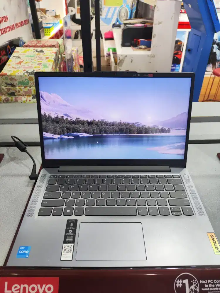 LAPTOP LENOVO IDEAPAD SLIM 3