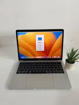 MACBOOK PRO 2017 13” RAM 16gb ssd 256Gb mulus
