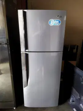 Kulkas LG Vitamin 2 Pintu Mulus Normal
