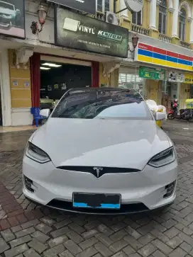 Tesla Model X Long Range