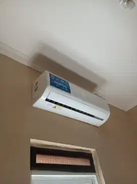 dijual ac merk denpoo (baru), dan ac (second) merk panasonic