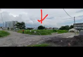 DIJUAL KAVLING TANAH DPRD Wiyung Samping Dian Istana Hook Surat SHM
