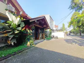 Rumah Super Luas Di Pinggir Jalan Sangat Ramai Gunung Gunung Klojen
