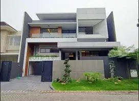 Pakuwon Indah Rumah Baru Modern