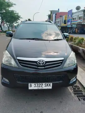 Toyota Kijang Innova 2010 Diesel