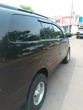 Toyota Kijang Innova 2010 Diesel